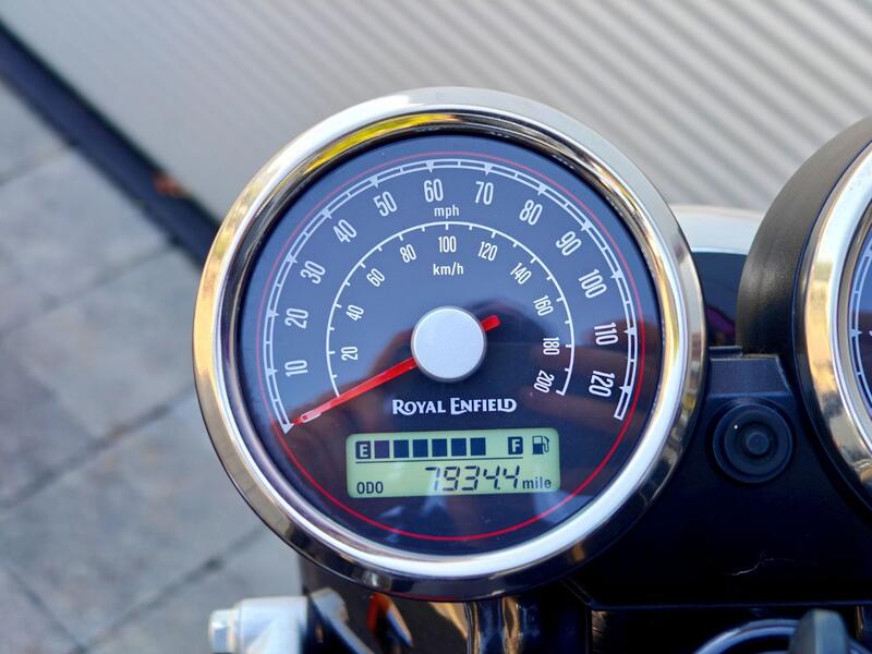ROYAL ENFIELD INTERCEPTOR