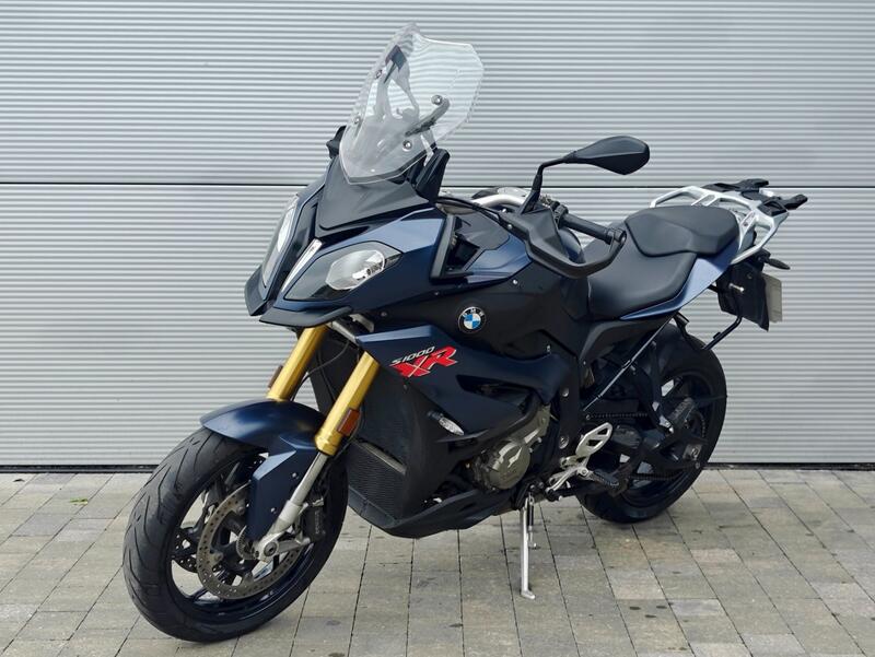 BMW S1000XR