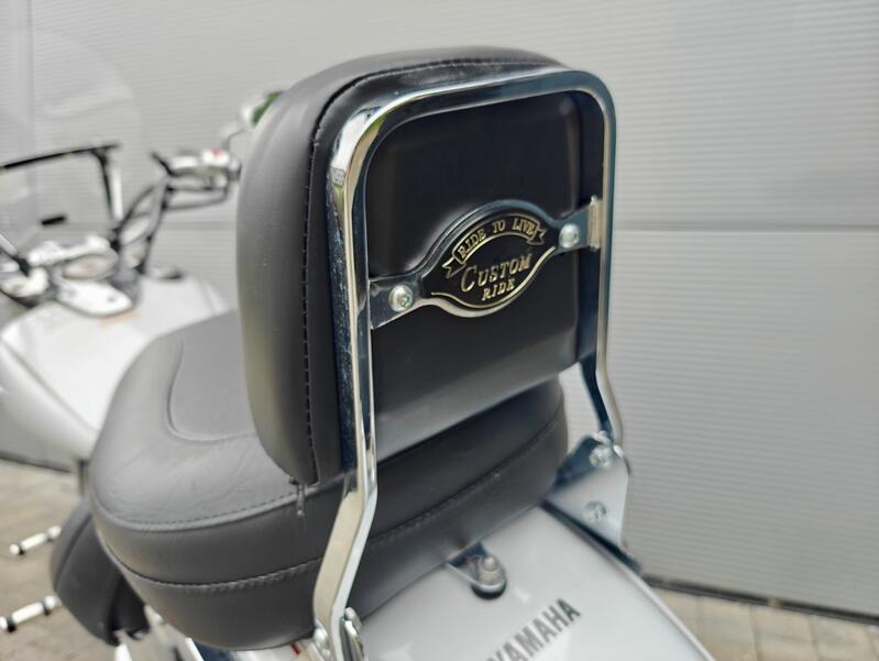 YAMAHA XVS650