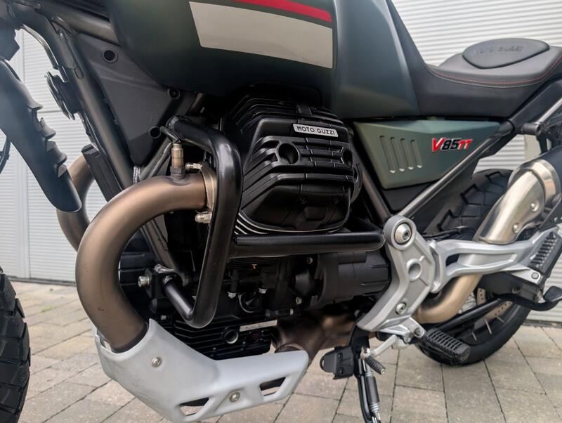MOTO GUZZI V85