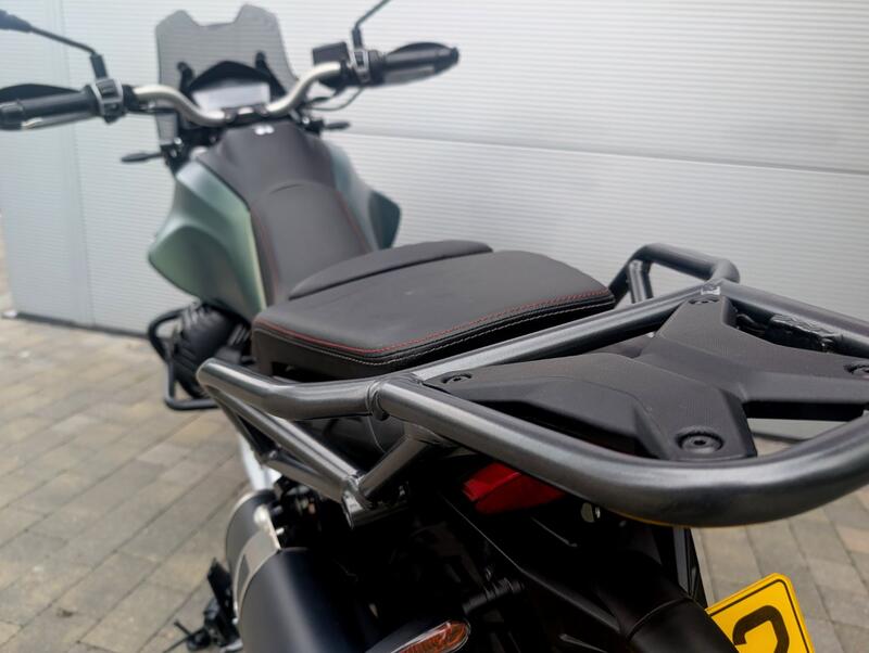 MOTO GUZZI V85