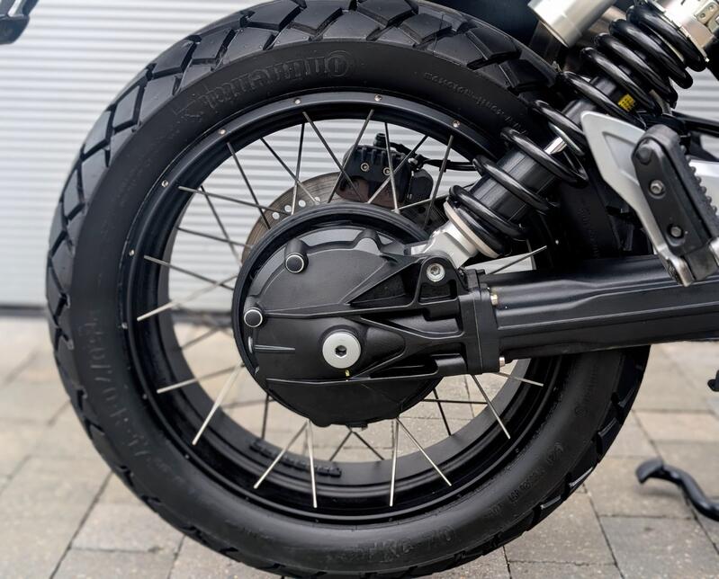 MOTO GUZZI V85