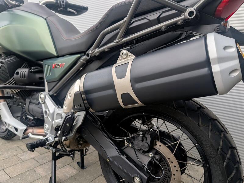 MOTO GUZZI V85