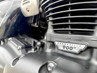 TRIUMPH Street Twin