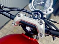 TRIUMPH Street Twin