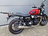 TRIUMPH Street Twin