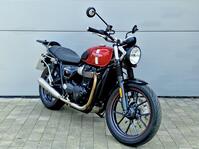 TRIUMPH Street Twin