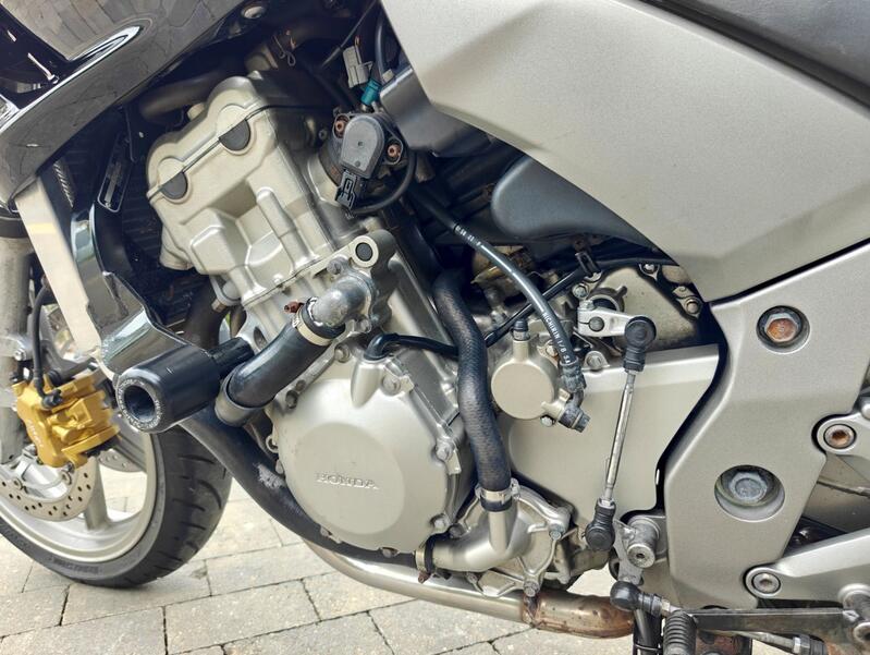 HONDA CBF1000