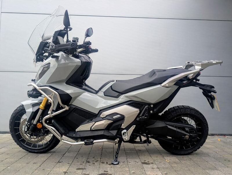 HONDA X-ADV