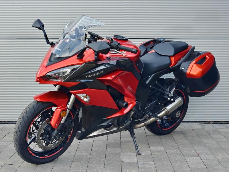 KAWASAKI Z1000SX