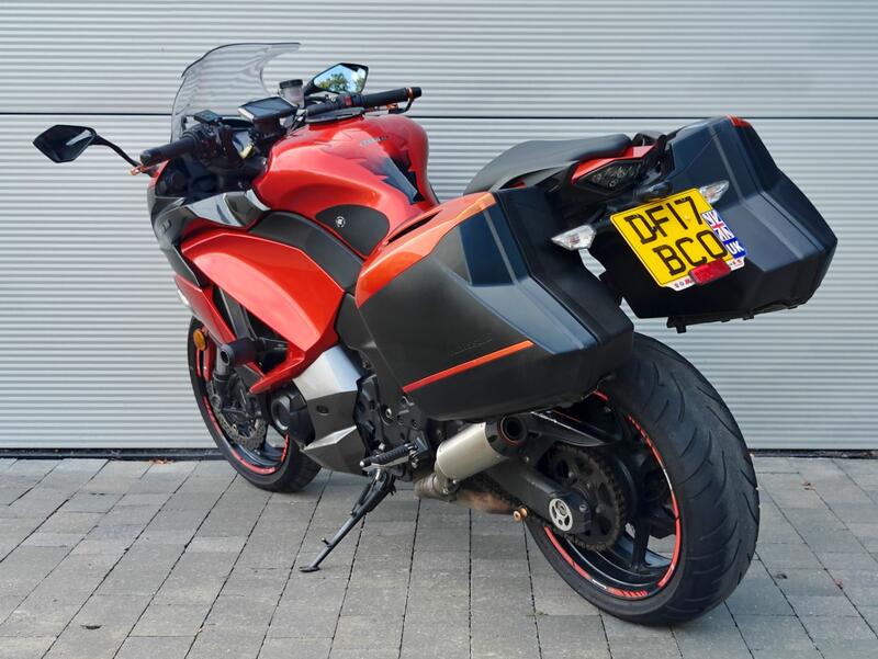 KAWASAKI Z1000SX