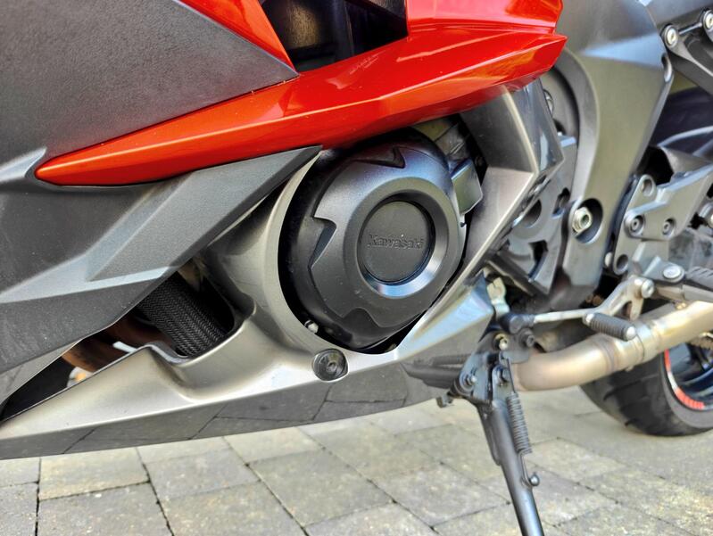 KAWASAKI Z1000SX