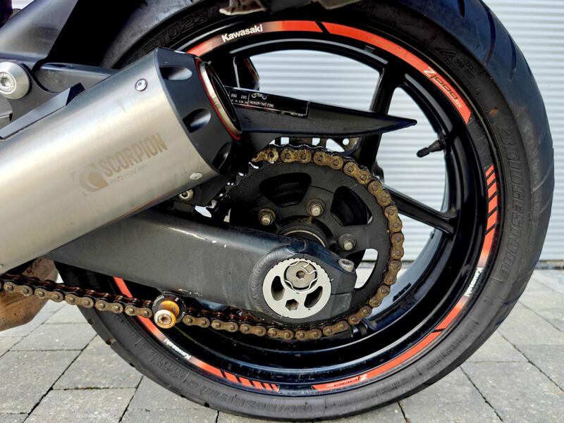 KAWASAKI Z1000SX