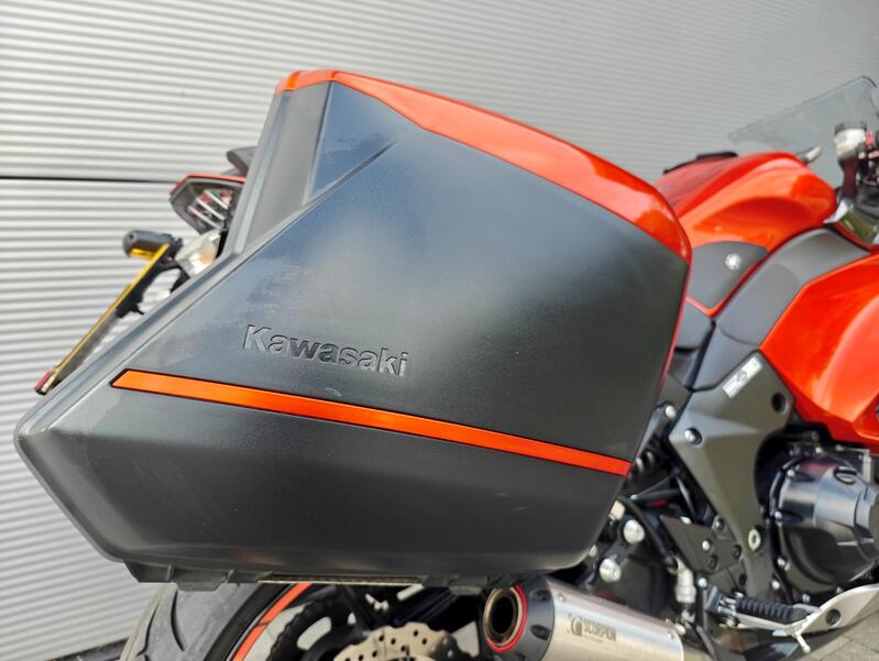 KAWASAKI Z1000SX