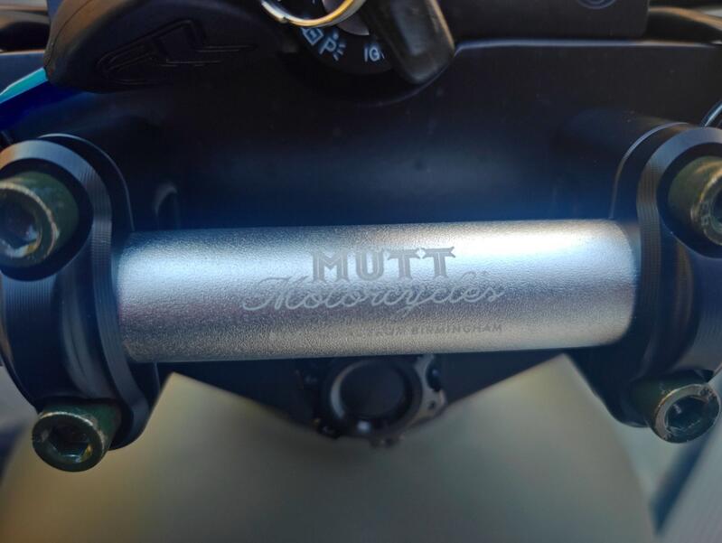MUTT MASTIFF 125