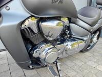 SUZUKI Intruder 1800