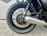 TRIUMPH Street Twin