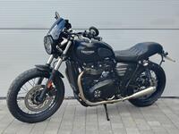 TRIUMPH Street Twin