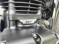 TRIUMPH Street Twin