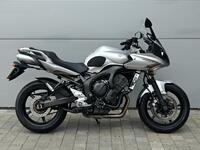 YAMAHA FZ6 Fazer