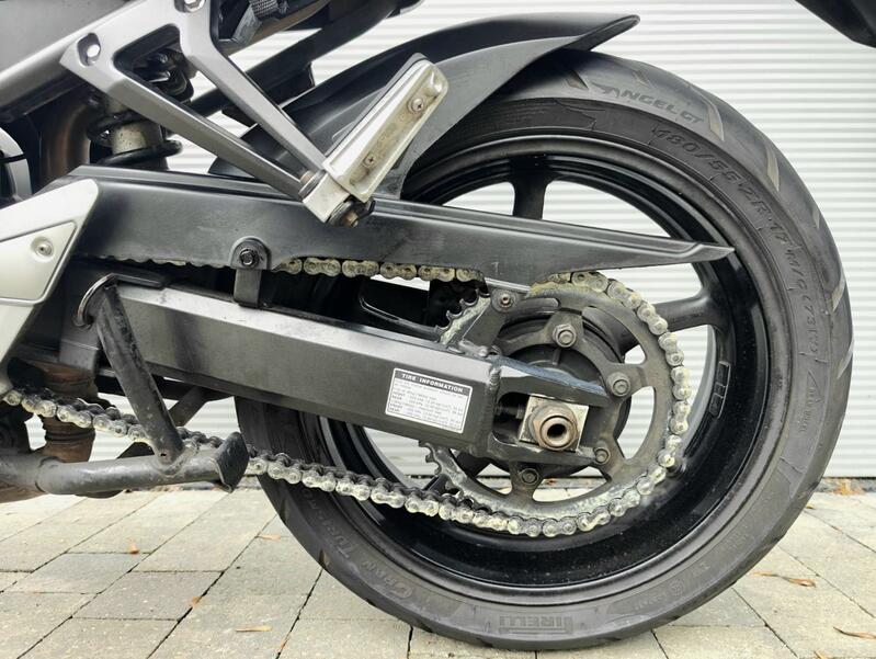 YAMAHA FZ6 Fazer