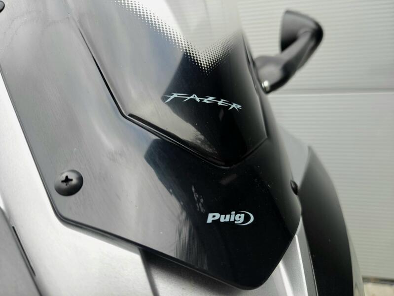 YAMAHA FZ6 Fazer