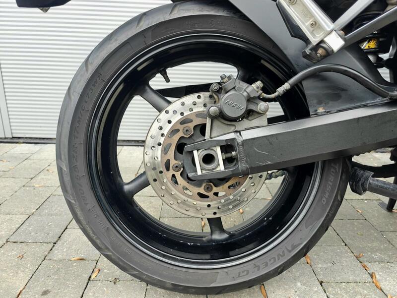 YAMAHA FZ6 Fazer