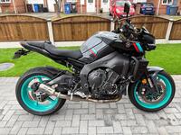 YAMAHA MT-10