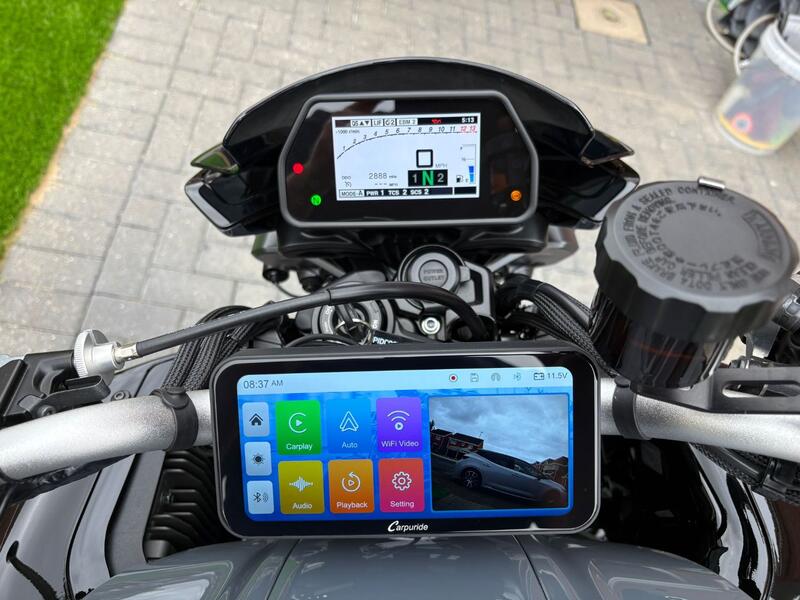 YAMAHA MT-10