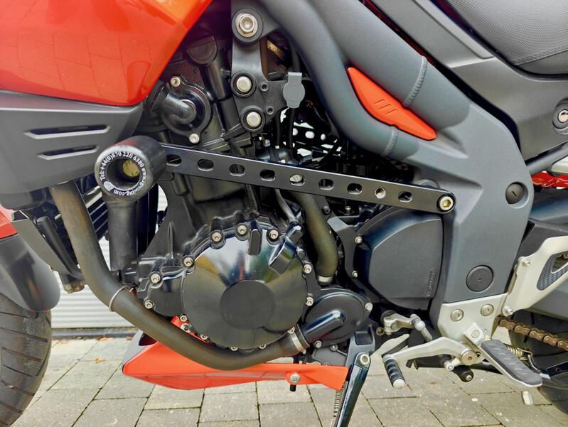 TRIUMPH TIGER 1050