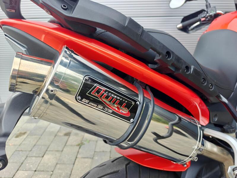 TRIUMPH TIGER 1050