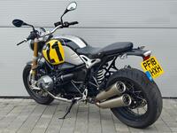 BMW R Nine T