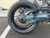 BMW R Nine T