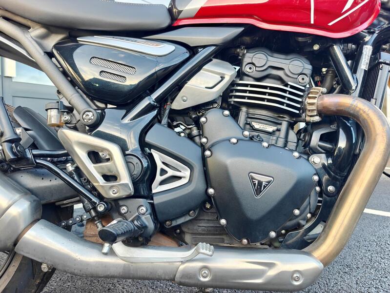 TRIUMPH Speed Four
