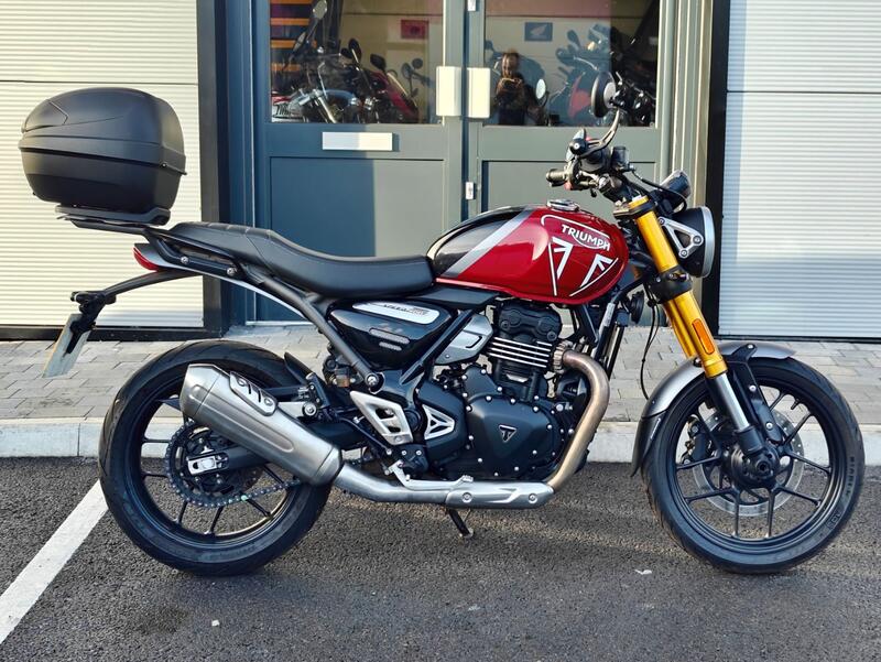 TRIUMPH Speed Four